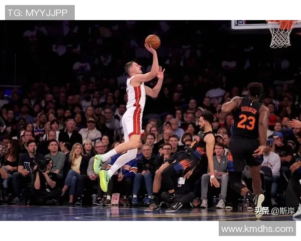 热火与尼克斯激战正酣数字背后的精彩故事与赛季影响分析